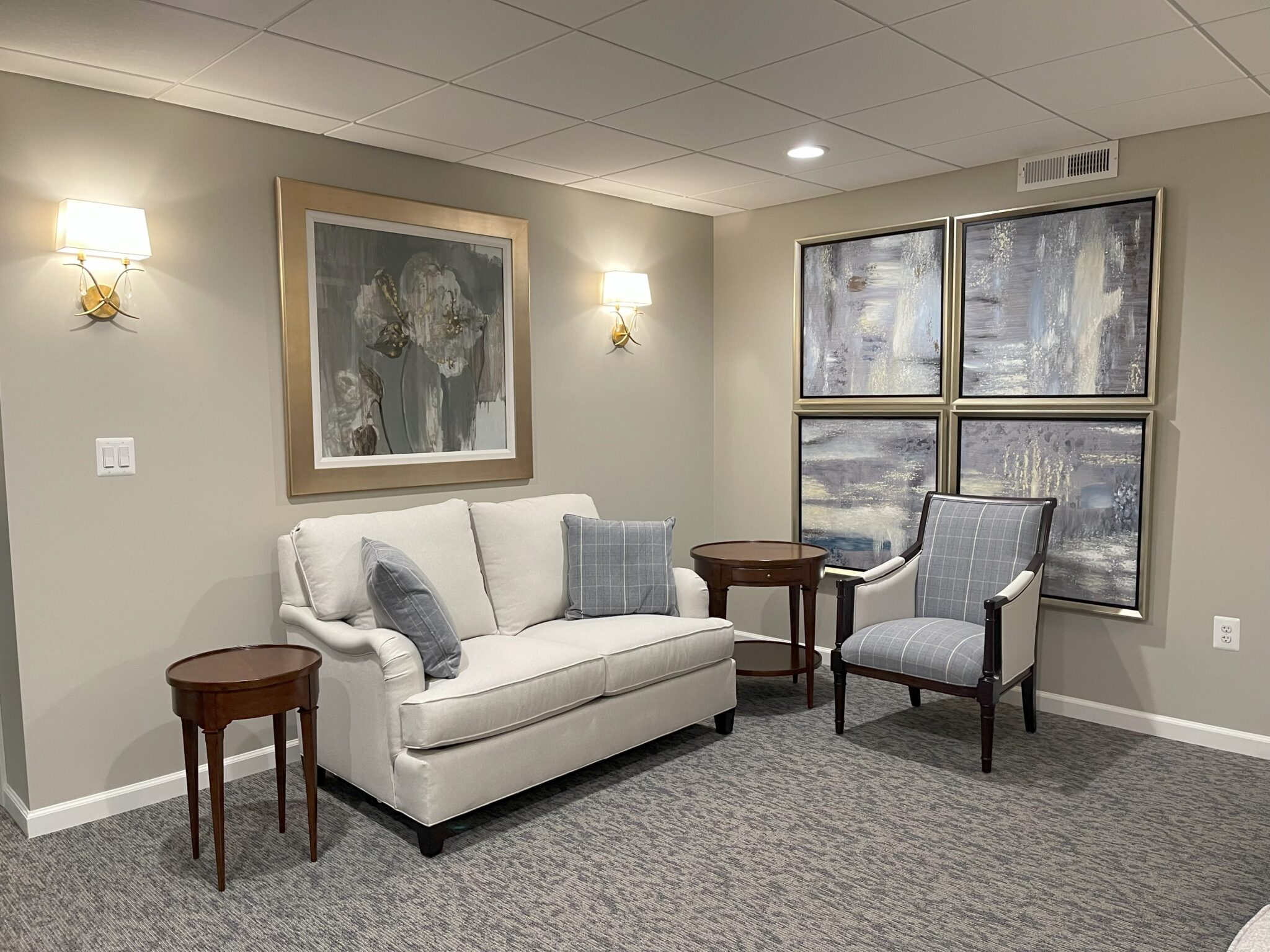 Murphy Funeral Home: Sitting Room Renovation